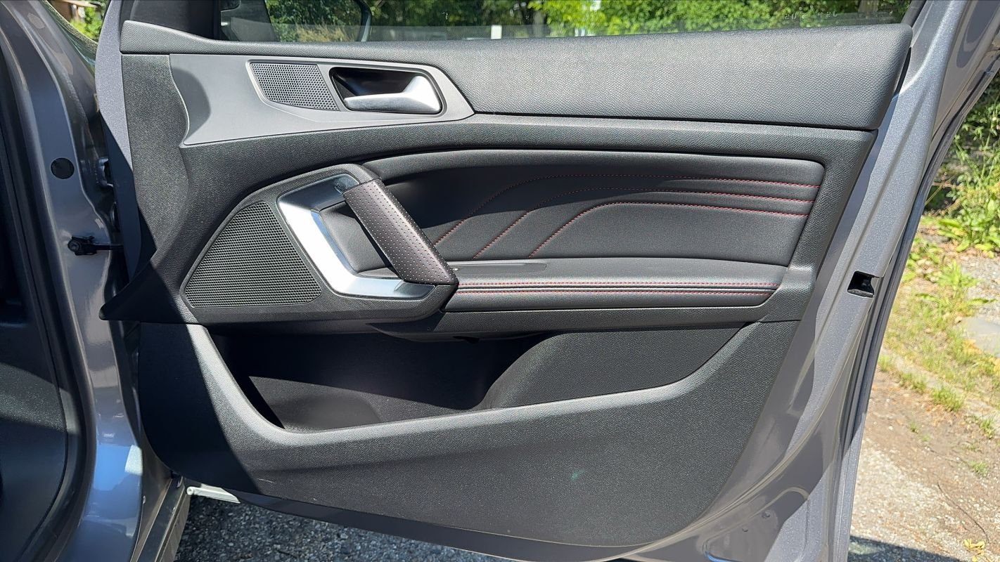 Peugeot 308 SW - Photo 23