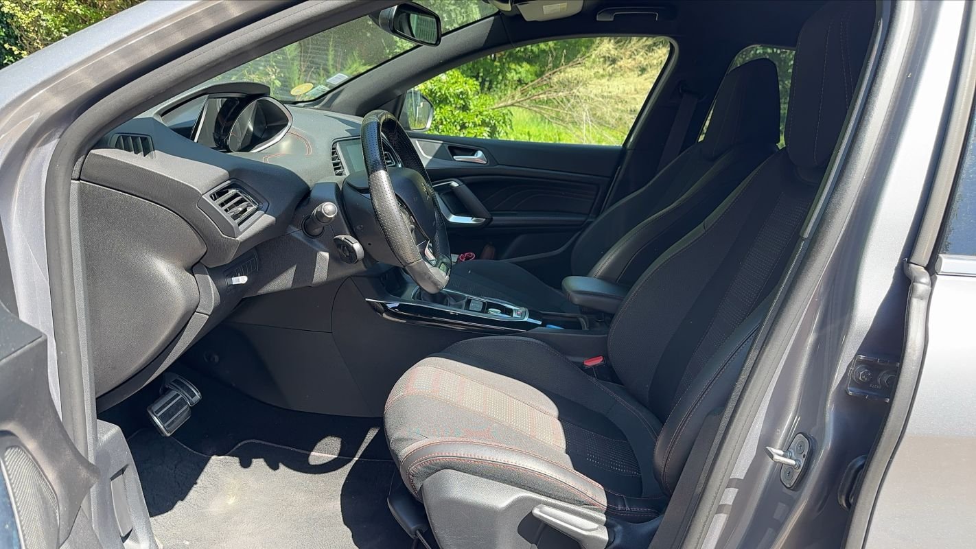 Peugeot 308 SW - Photo 25
