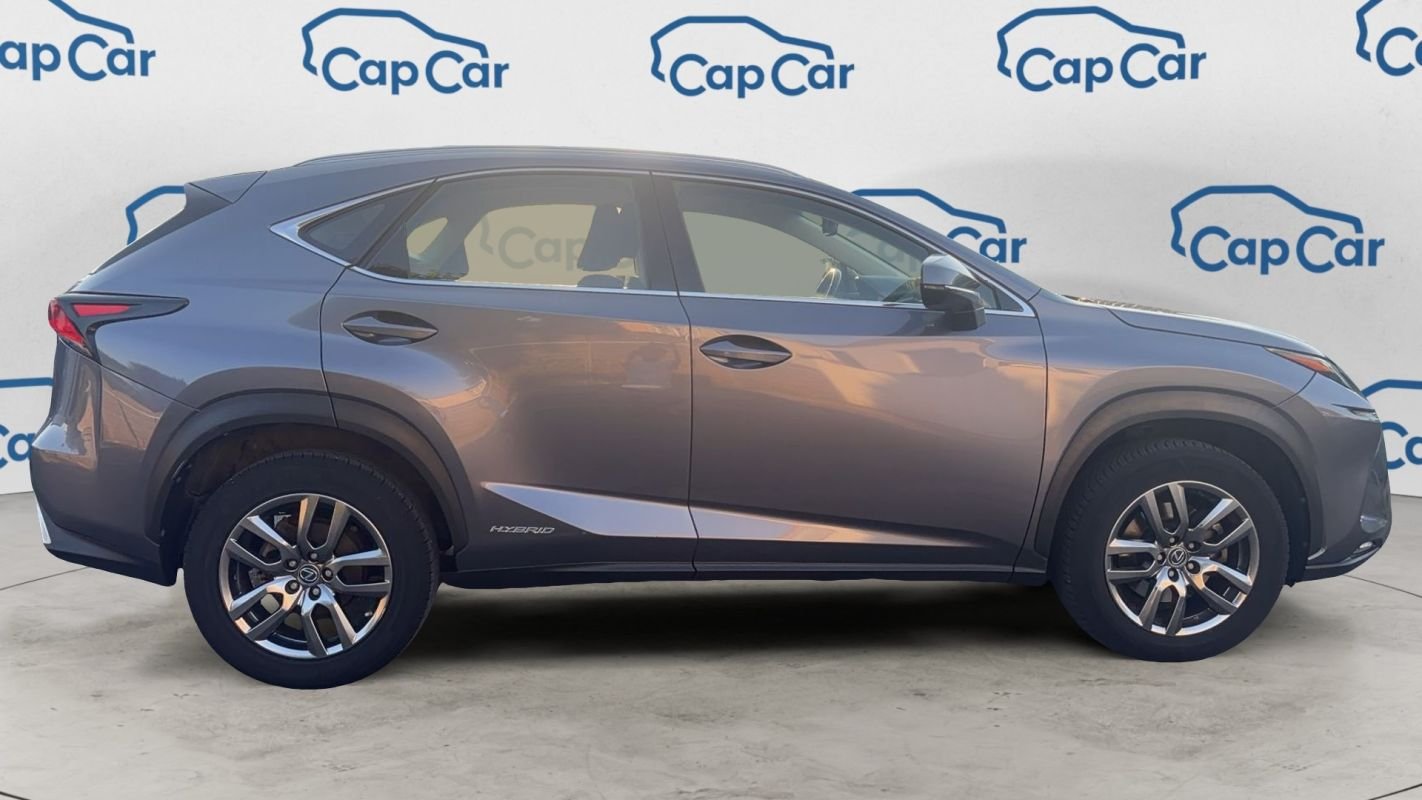 Lexus NX 300h - Photo 4