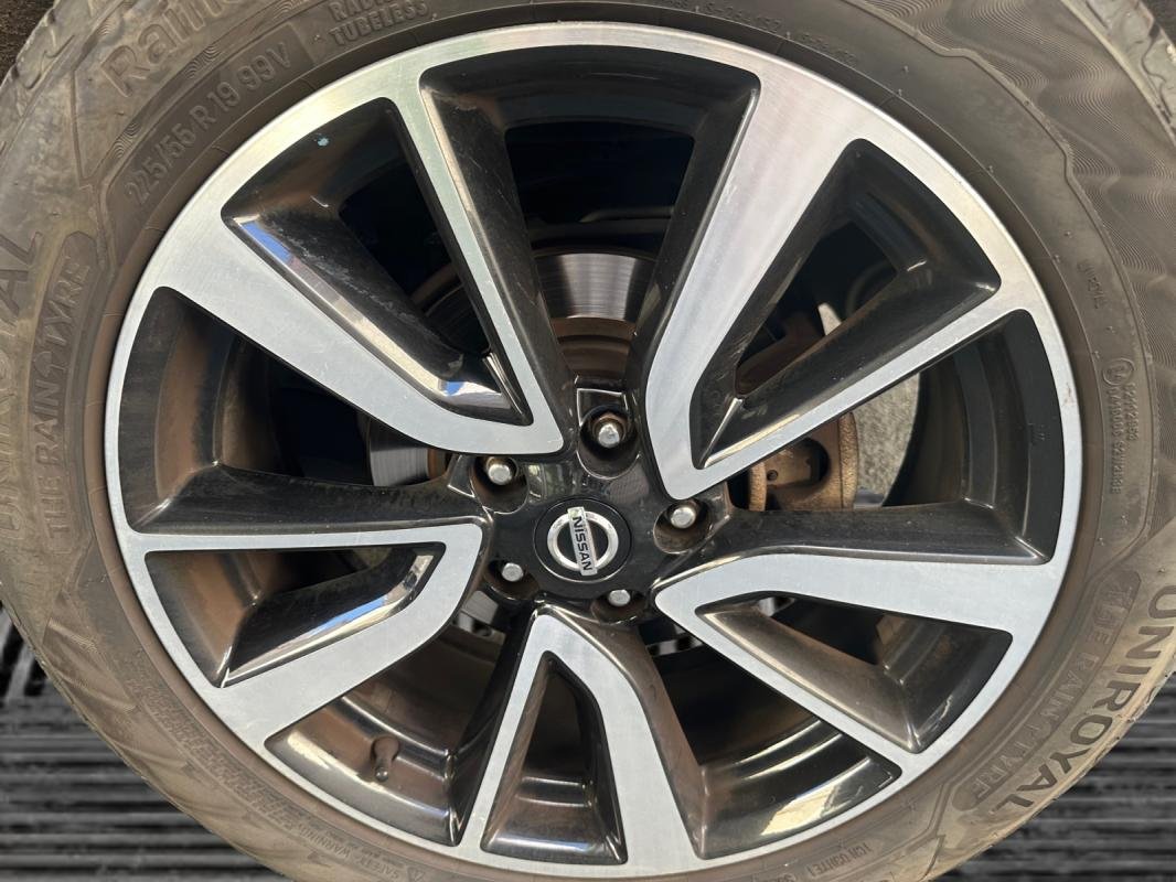 Nissan X-Trail - Photo 24