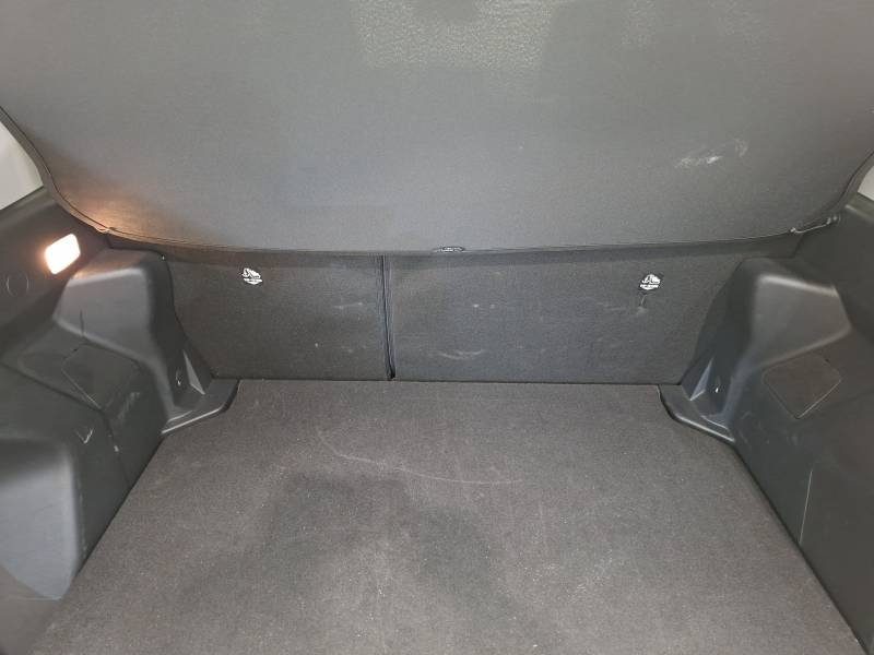 Toyota Yaris - Photo 13