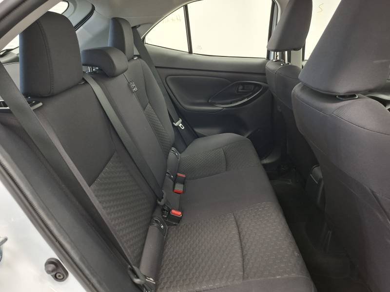 Toyota Yaris - Photo 14
