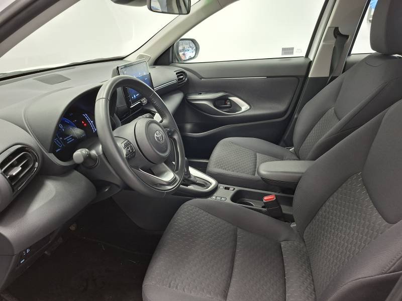 Toyota Yaris - Photo 9