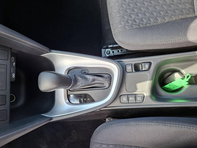 Toyota Yaris - Photo 15