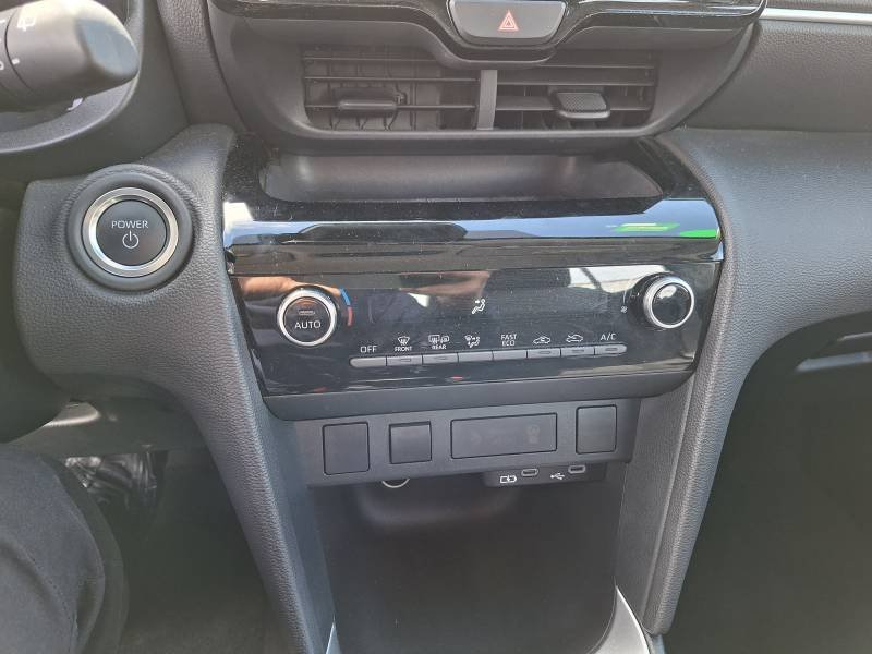 Toyota Yaris - Photo 18