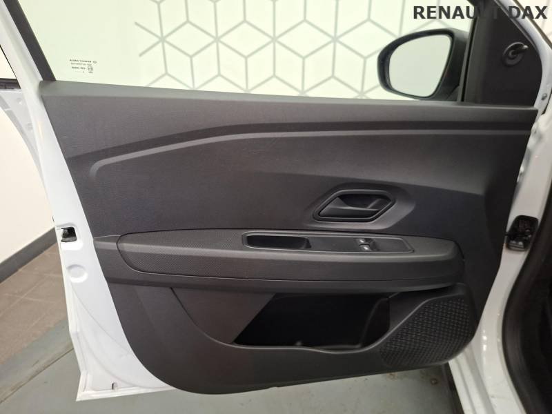 Dacia Sandero - Photo 23