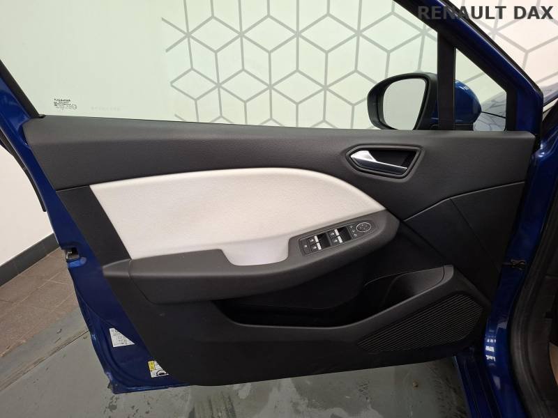 Renault Clio - Photo 22