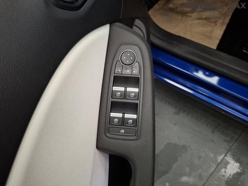 Renault Clio - Photo 36