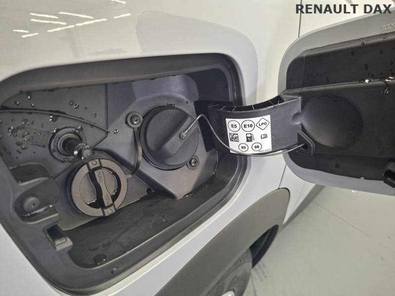 Renault Captur - Photo 17