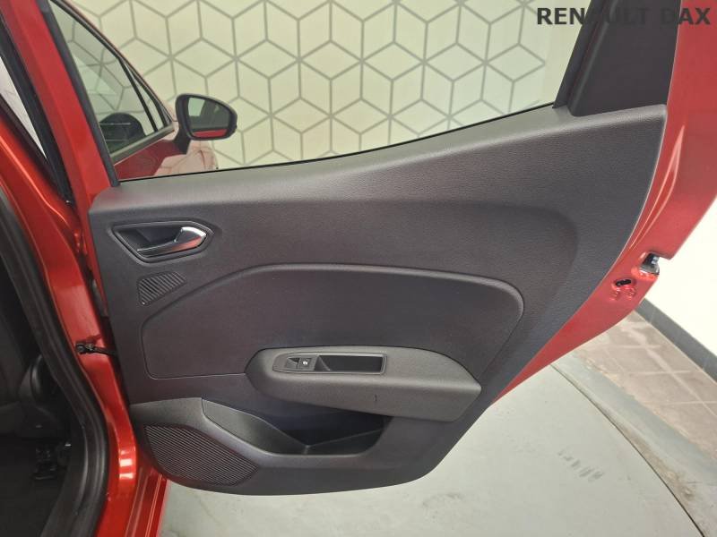 Renault Clio - Photo 18