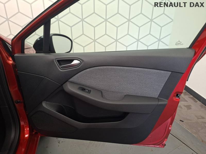 Renault Clio - Photo 19