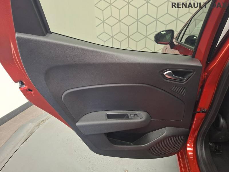 Renault Clio - Photo 21
