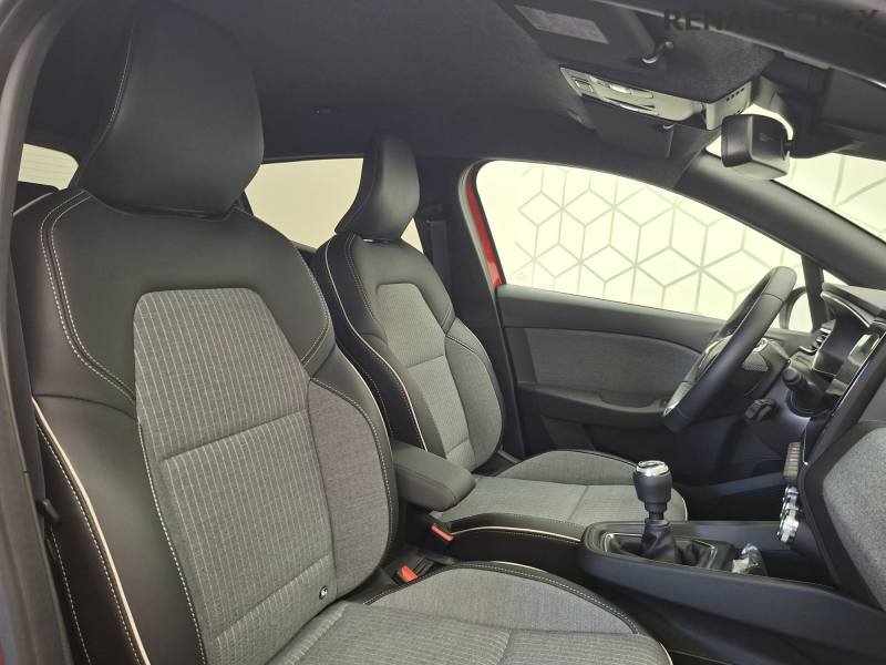 Renault Clio - Photo 27