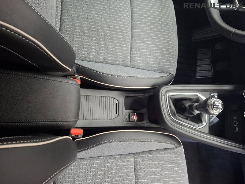 Renault Clio - Photo 29