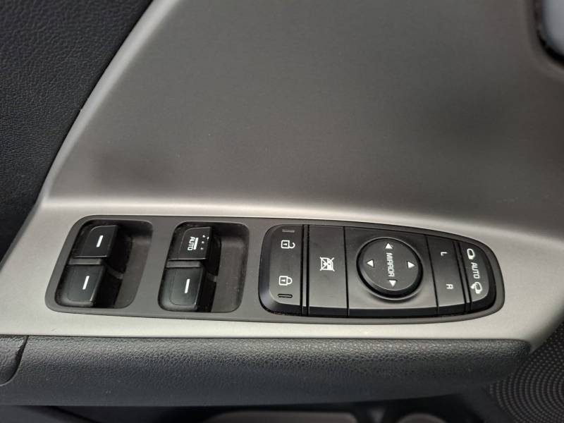 Kia Niro - Photo 21