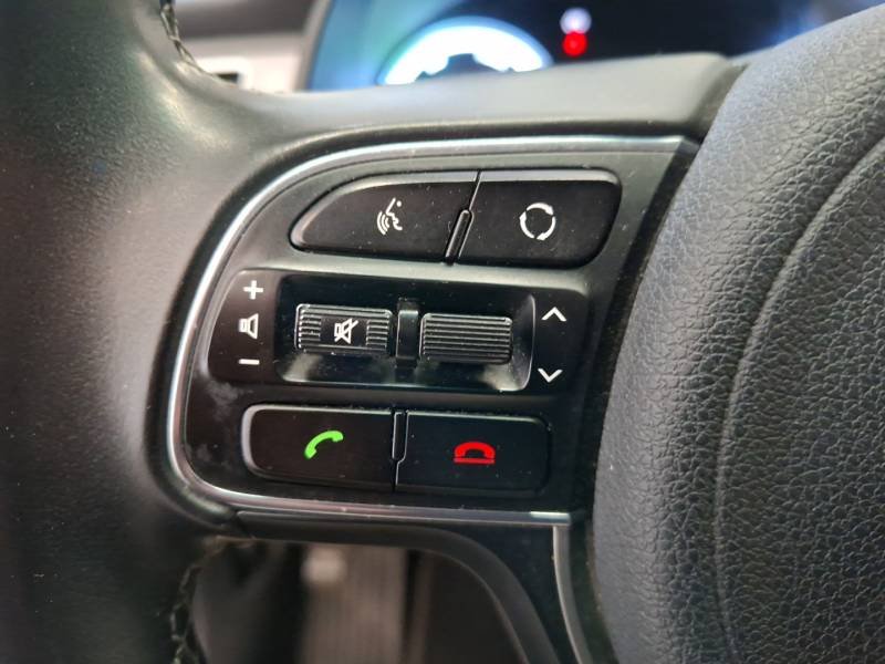 Kia Niro - Photo 25