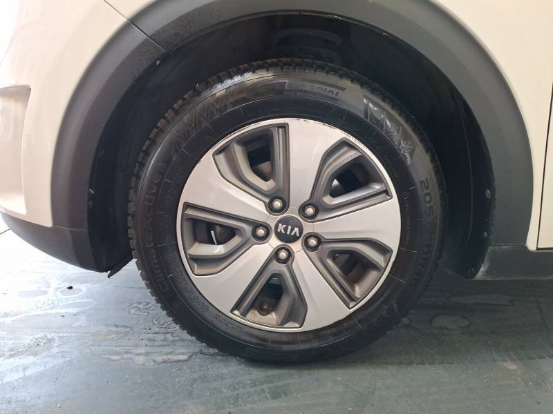 Kia Niro - Photo 9