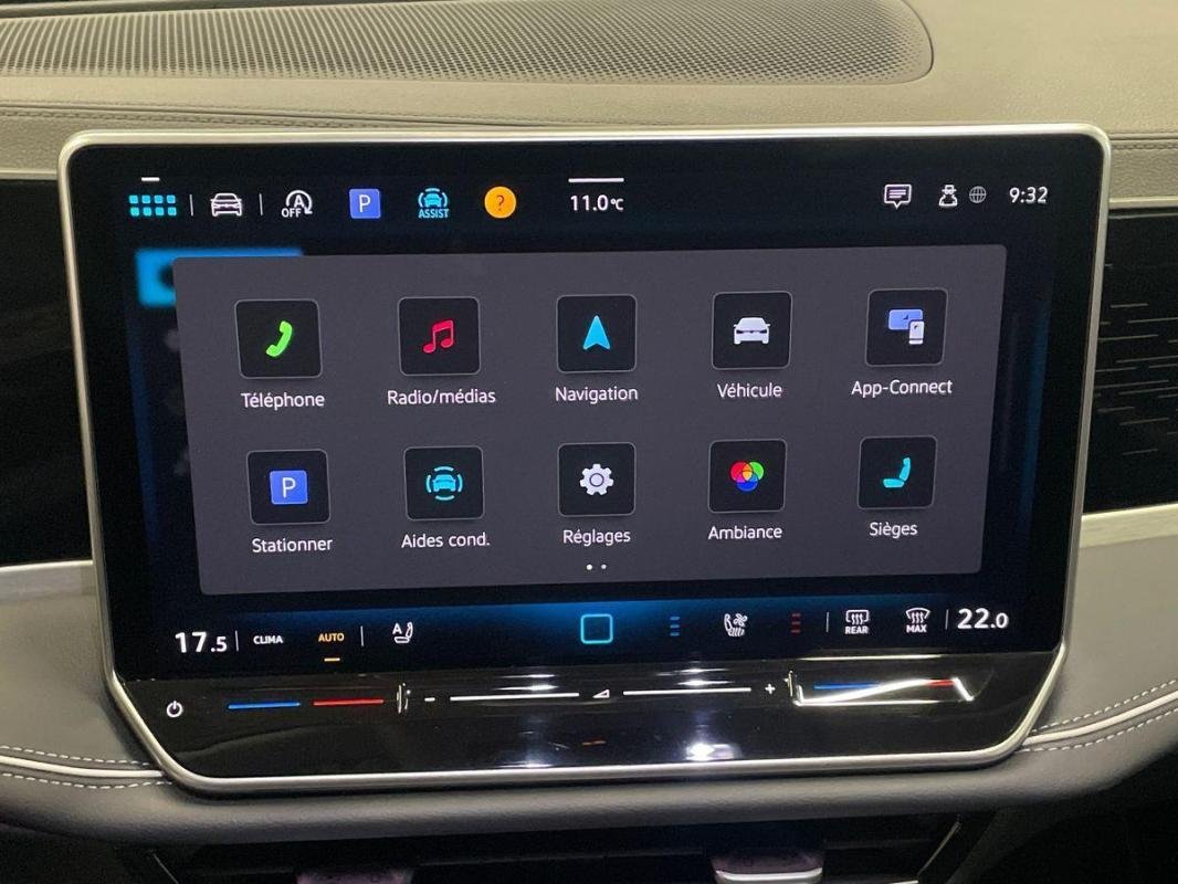 Volkswagen Passat - Photo 16