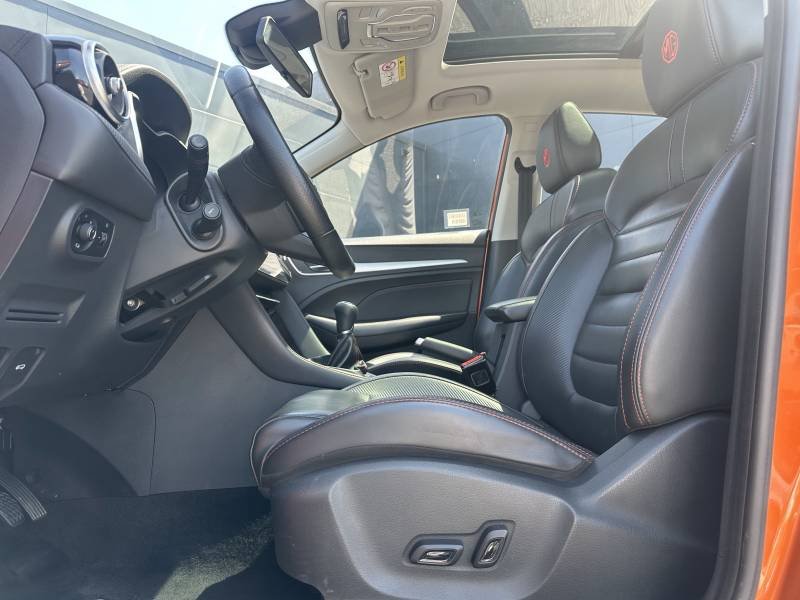 MG ZS - Photo 14