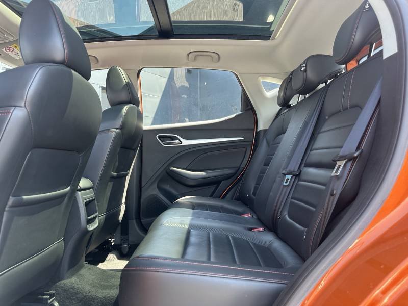 MG ZS - Photo 18