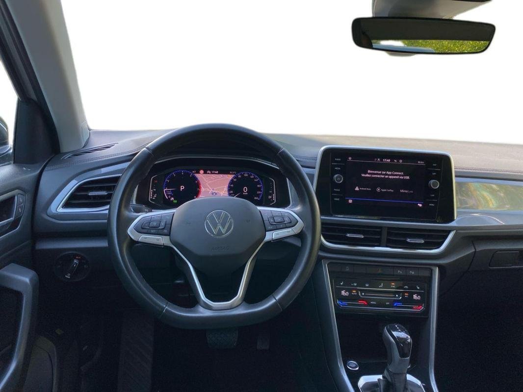Volkswagen T-Roc - Photo 24