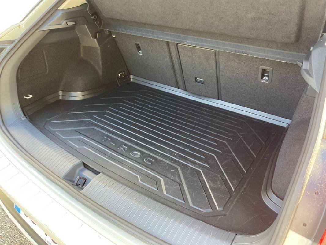 Volkswagen T-Roc - Photo 32
