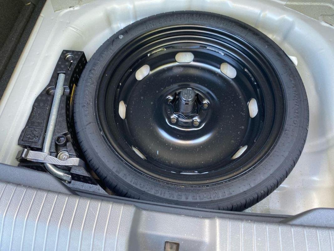 Volkswagen T-Roc - Photo 33