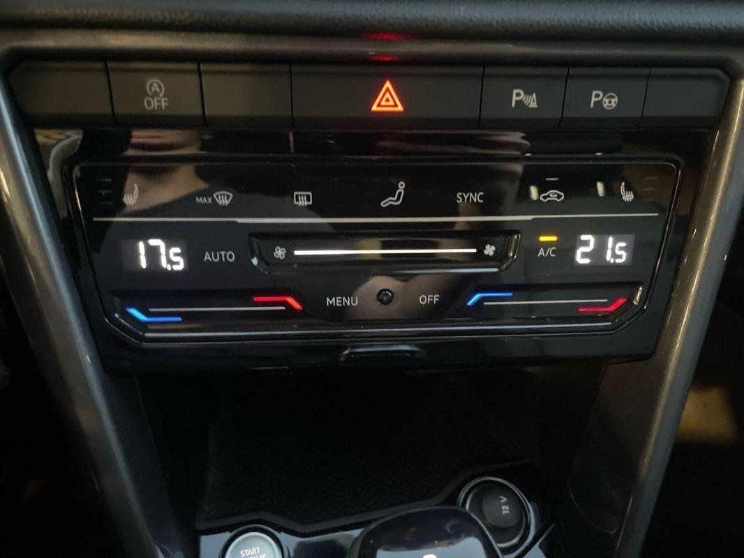 Volkswagen T-Roc - Photo 15