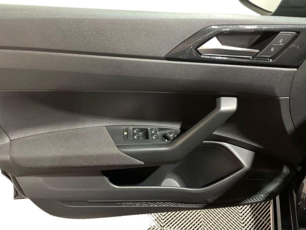 Volkswagen Taigo - Photo 15