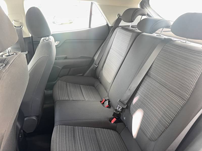 Kia Stonic - Photo 21