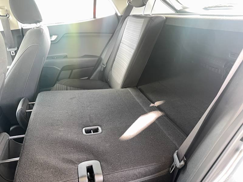 Kia Stonic - Photo 22