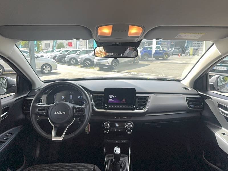 Kia Stonic - Photo 25