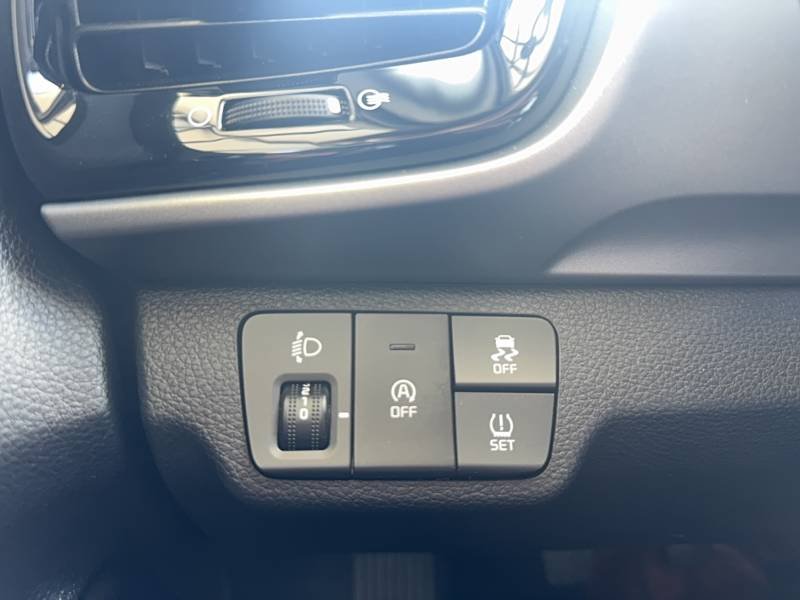 Kia Stonic - Photo 28