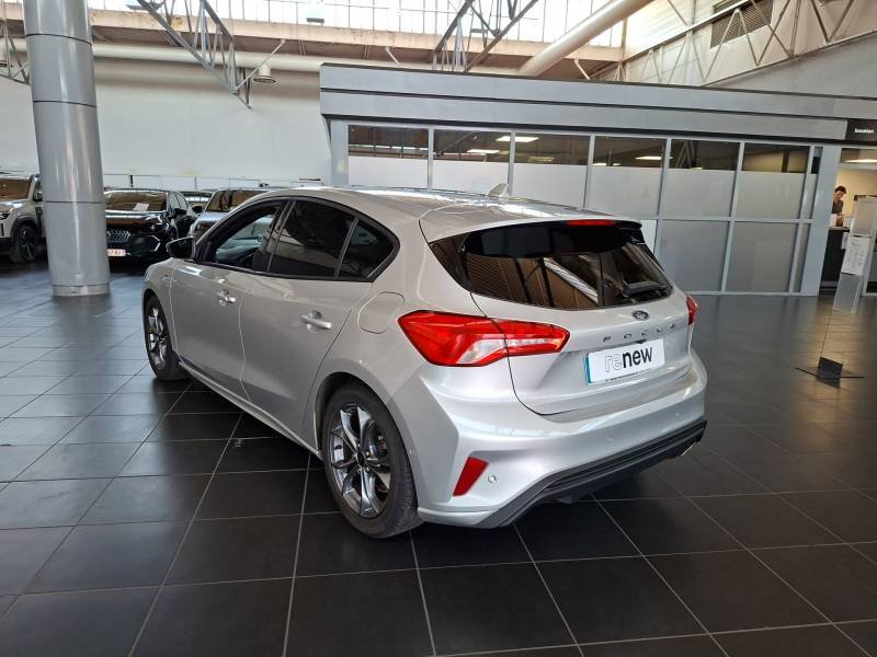 Ford Focus - Photo 3