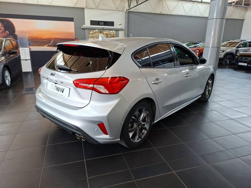Ford Focus - Photo 5