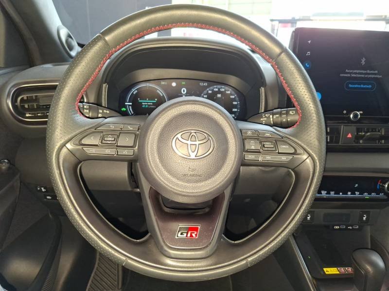 Toyota Yaris - Photo 13