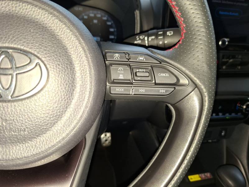 Toyota Yaris - Photo 15