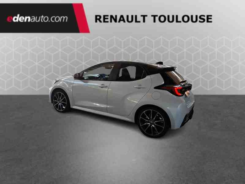 Toyota Yaris - Photo 3