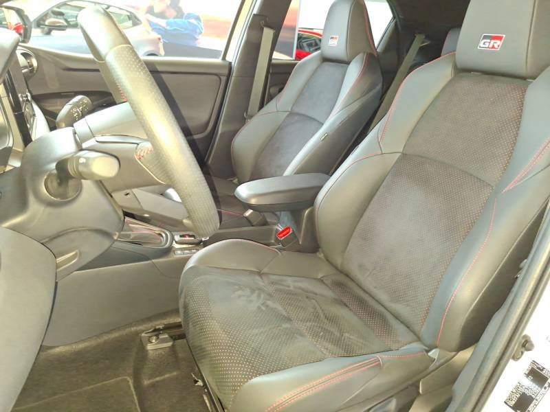 Toyota Yaris - Photo 33