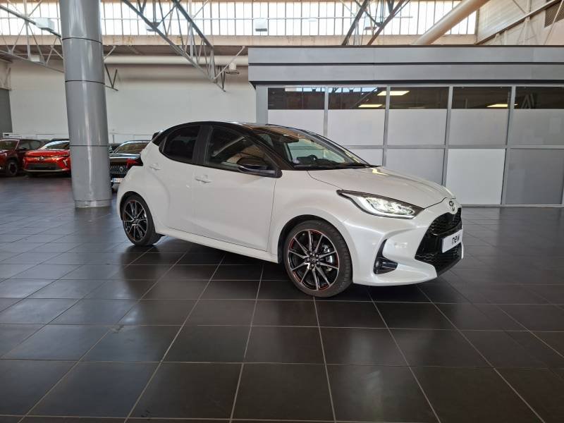 Toyota Yaris - Photo 7