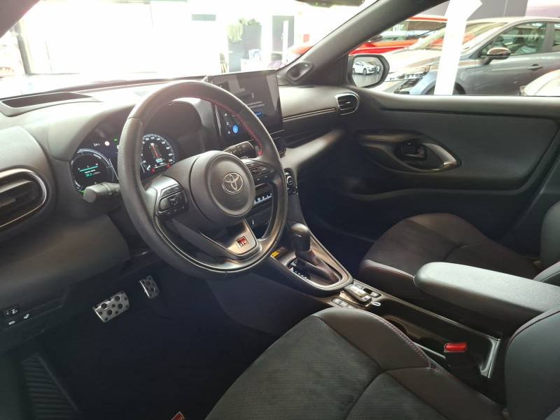 Toyota Yaris - Photo 10