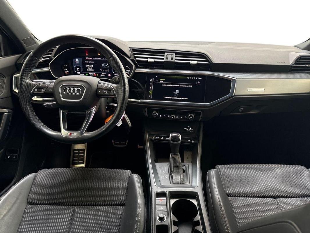Audi Q3 - Photo 8