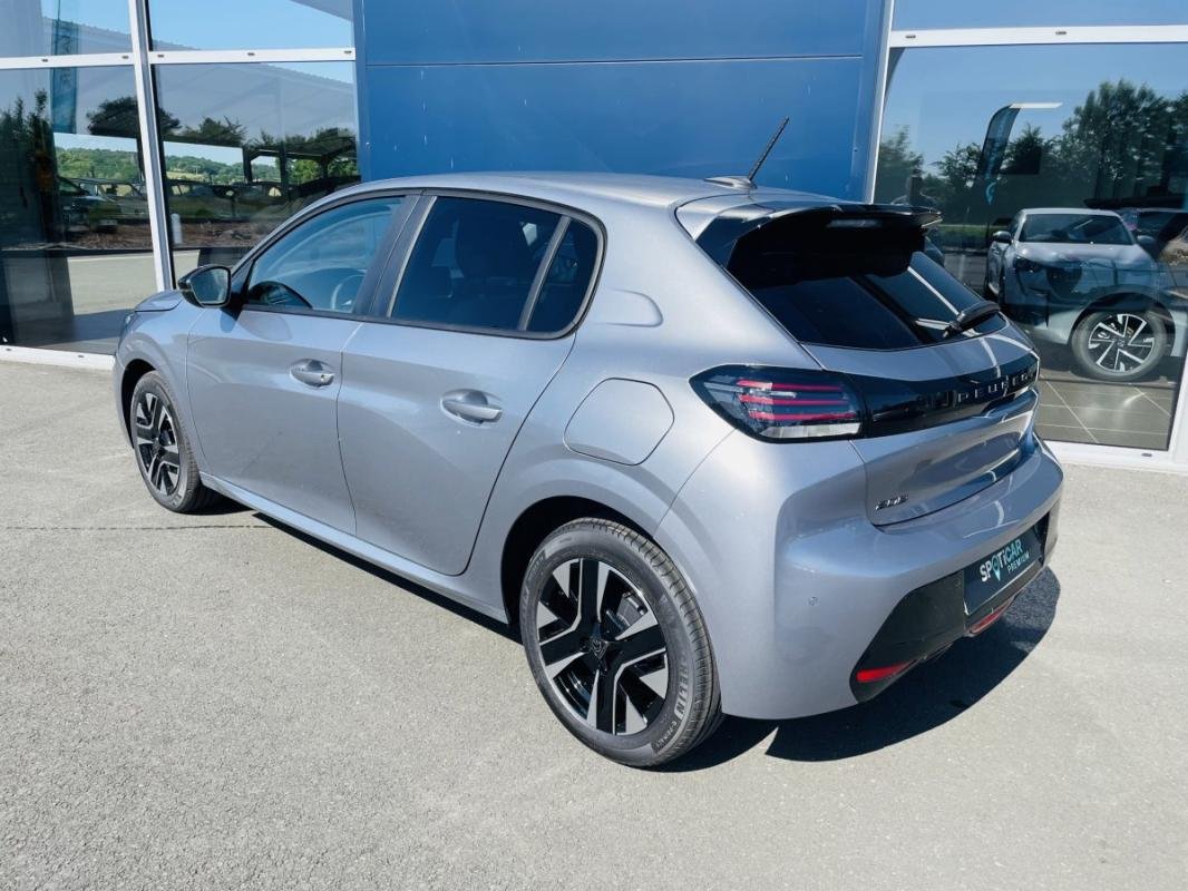 Peugeot 208 - Photo 15