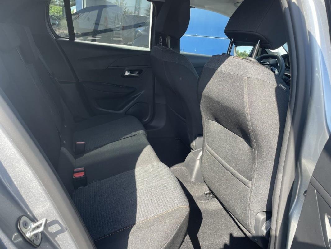 Peugeot 208 - Photo 24