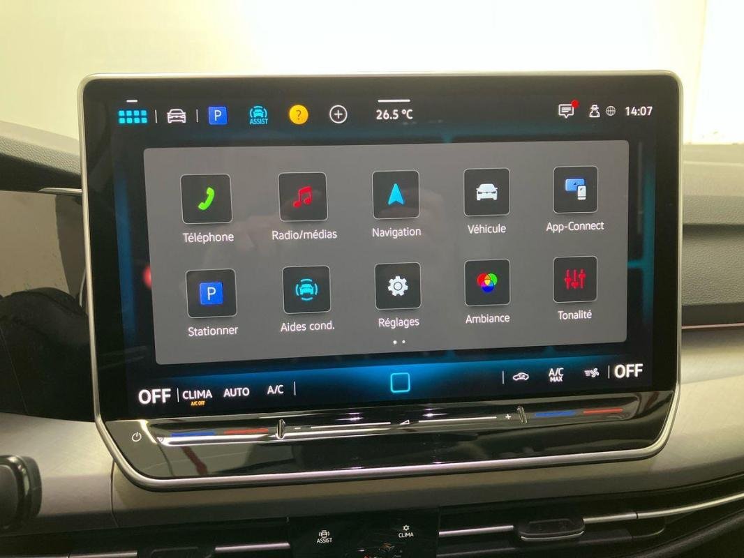 Volkswagen Golf SW - Photo 16