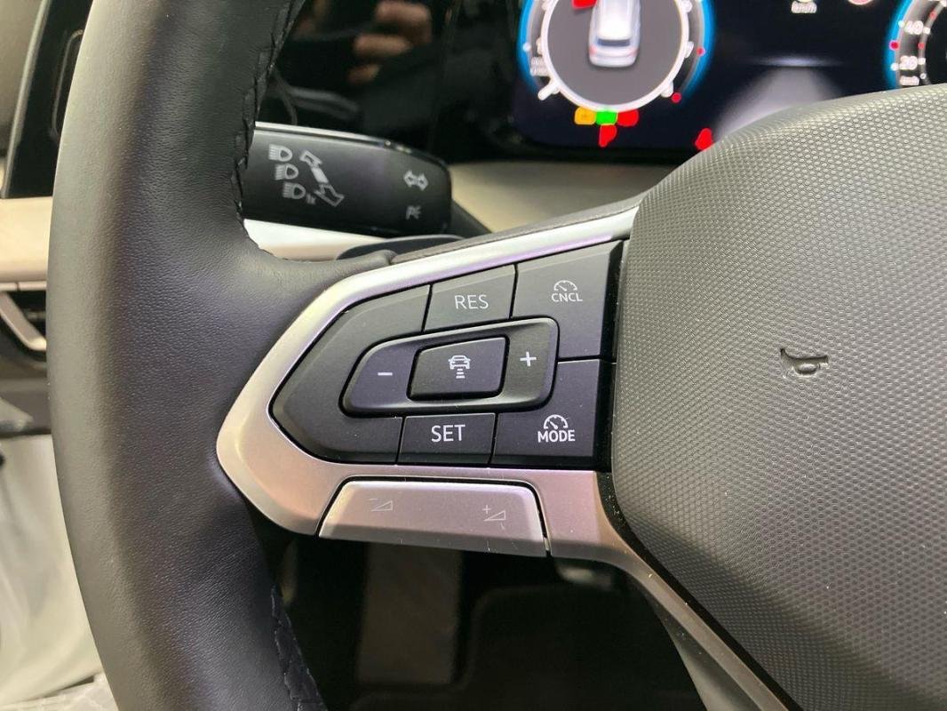 Volkswagen Golf SW - Photo 21