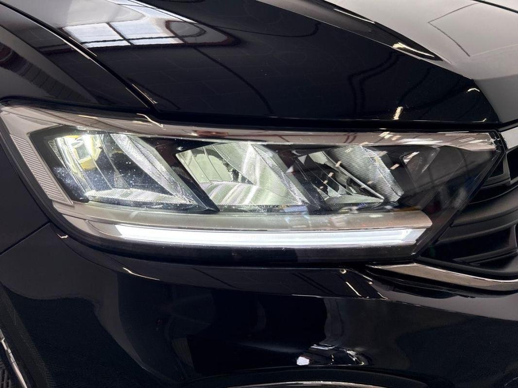 Volkswagen T-Roc - Photo 27