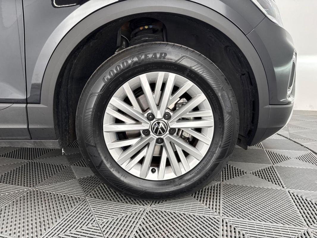 Volkswagen T-Roc - Photo 28