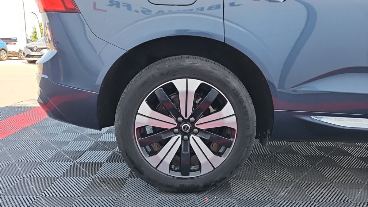 Volvo XC60 - Photo 8