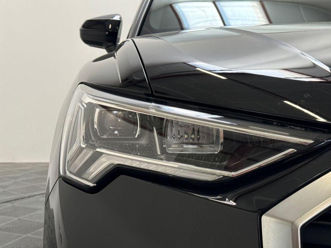 Audi Q3 - Photo 25